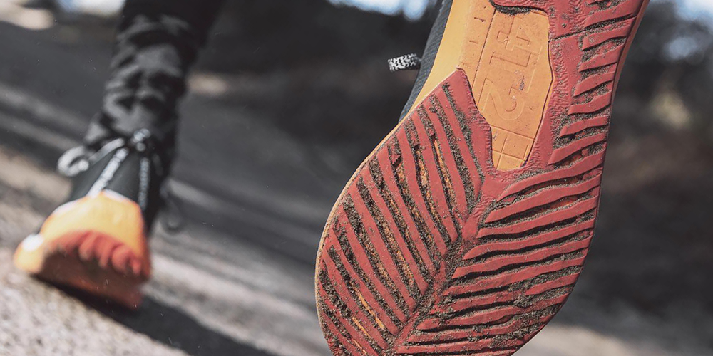 4t2 running shoes sole