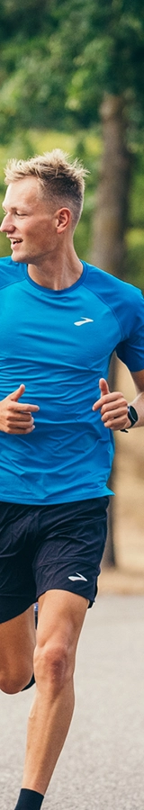 `Brooks runner 21run