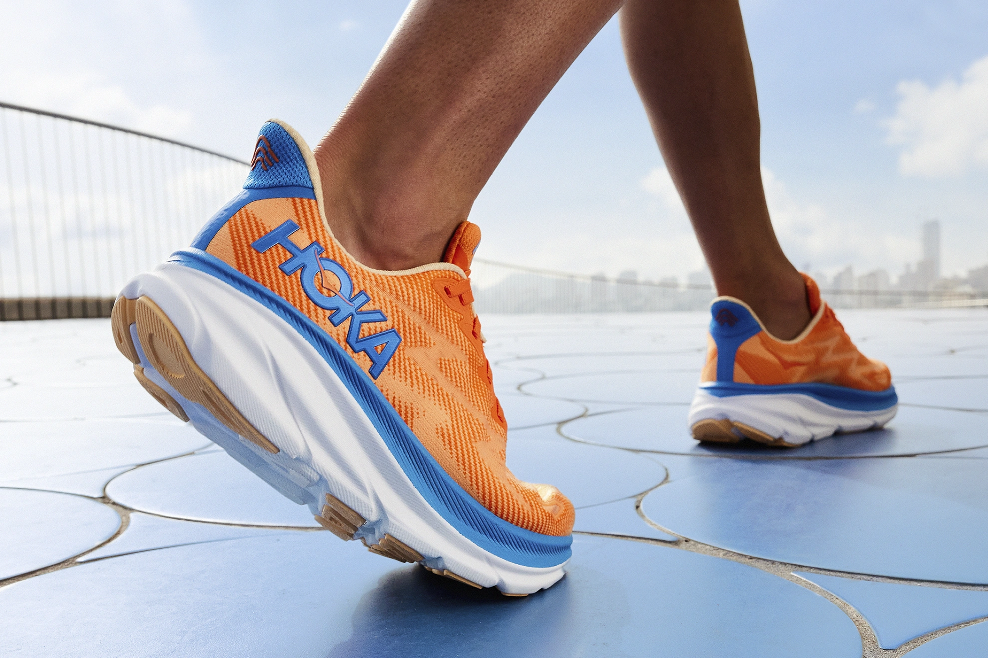 HOKA Clifton 9 Cover