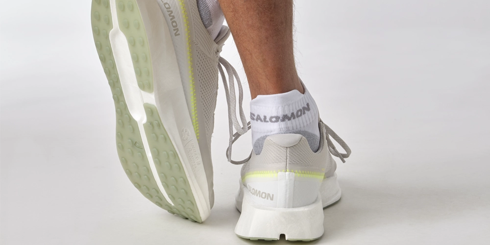 Salomon Index 02 street running shoes