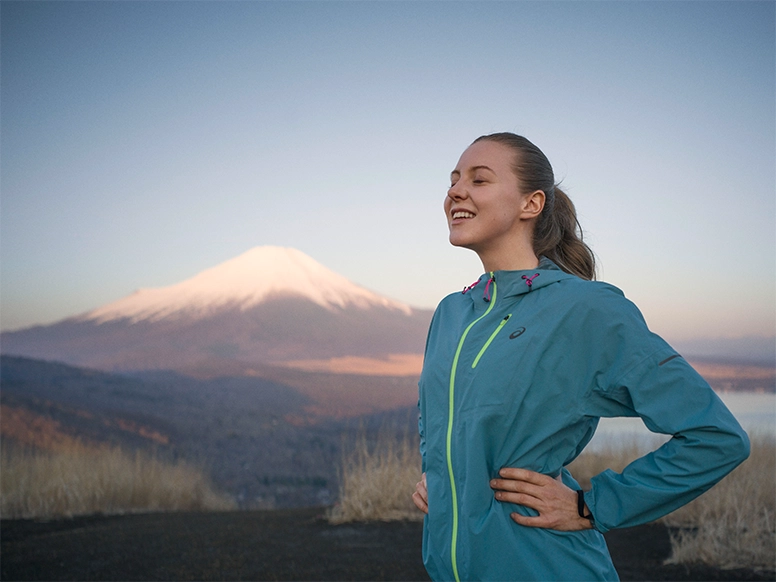 ASICS Fujitrail jacket