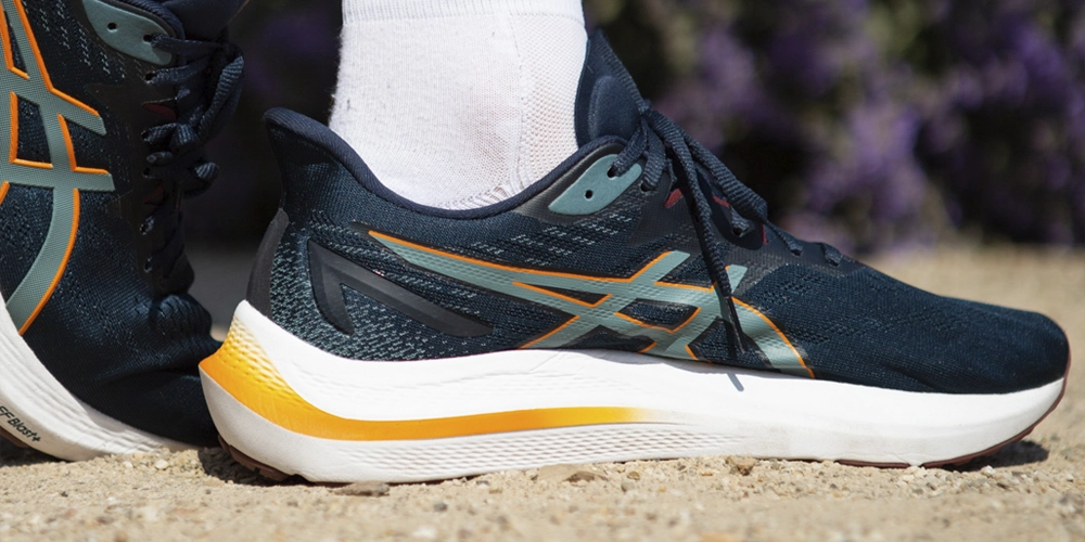 ASICS GT-2000 12  stability