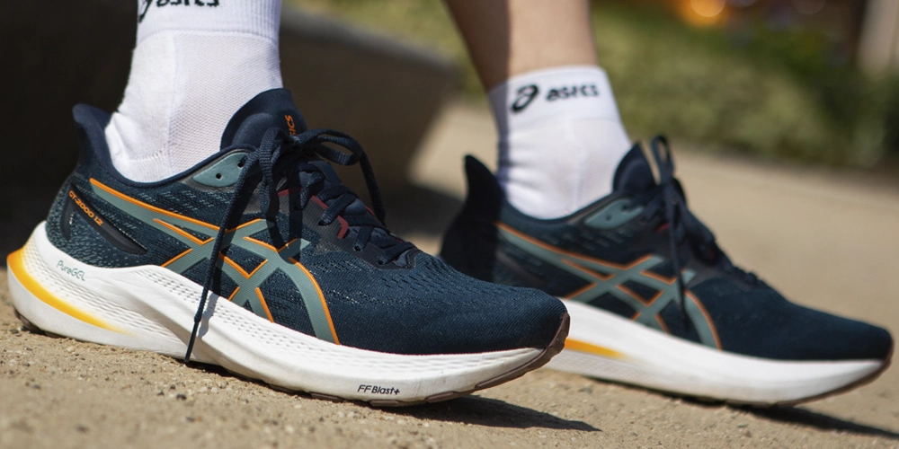 ASICS GT-2000 12  stride