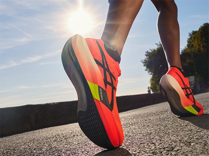 ASICS Metaspeed Edge Paris