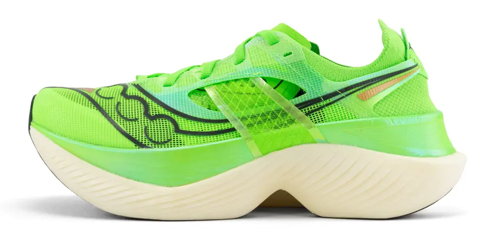Saucony Endorphin Elite set fra siden