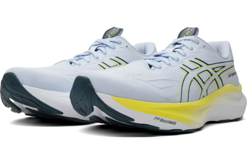 ASICS GT-2000 14 forfra