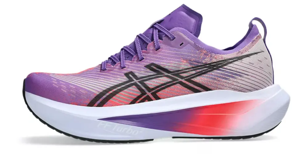 ASICS Megablast sidevisning