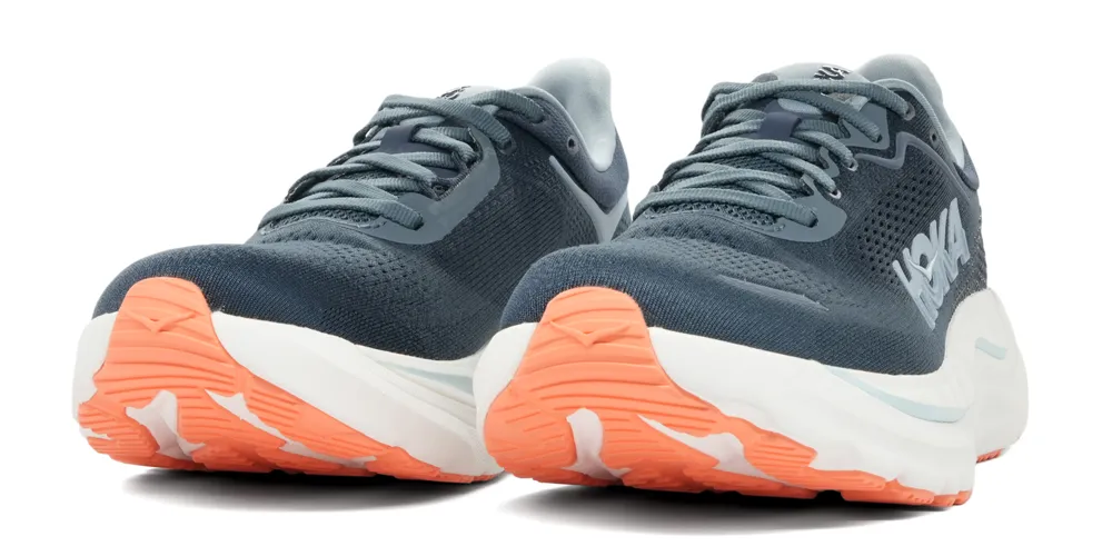 HOKA Arahi 9